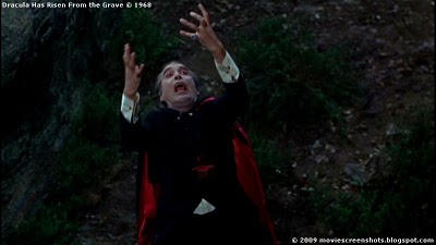 Dracula_Has_Risen_From_The_Grave-578